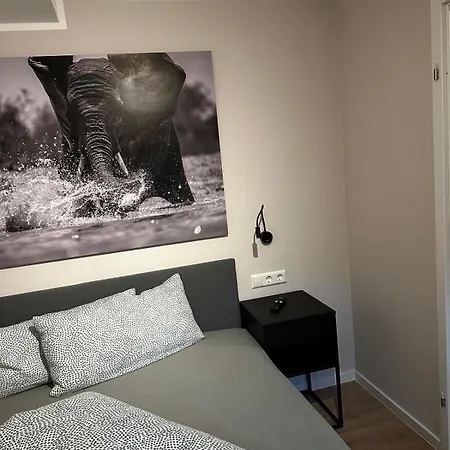Amaroom Apartment *